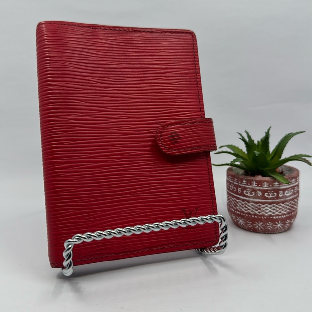Louis Vuitton Epi PM Agenda Wallet